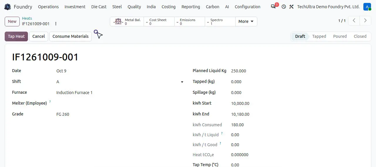 Heat IF1261009-001 in TechUltra Foundry, demo data: induction furnace, grade FG 260, planned and tapped kilograms, kWh start and end readings, kWh per tonne of liquid and good metal, and tap temperature